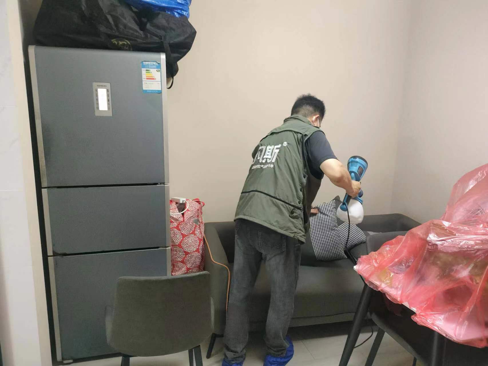 寵物狗身上異味很重，有沒有好的方法解決